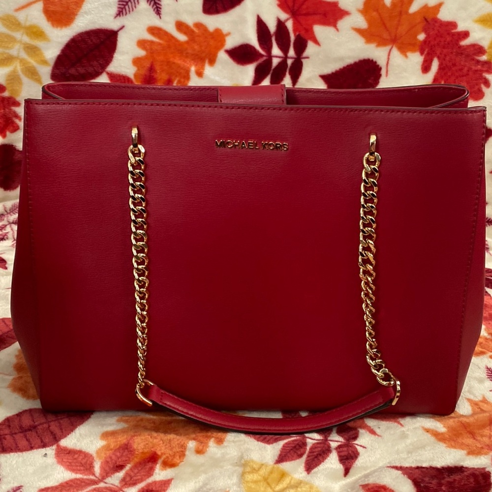 Vibrant red Micheal Kors purse